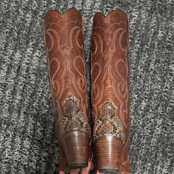 Brown Western Leather Boots - Picture 4 of 5
